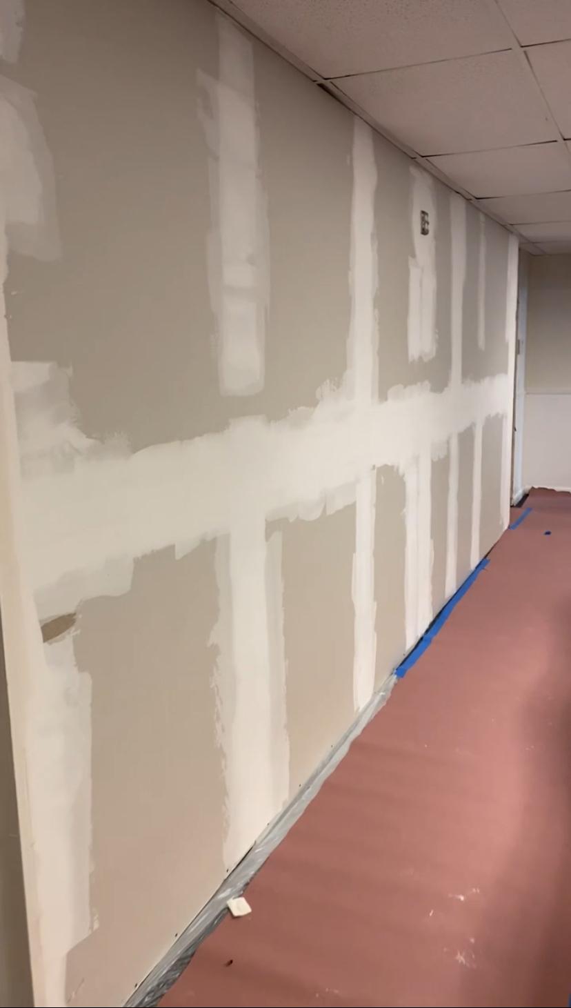 Commercial hallway mudding and finishing